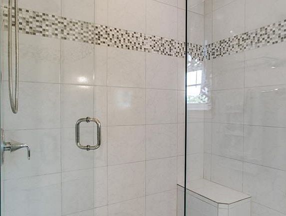 5th image of 6449 Bordeaux Ave #6449
