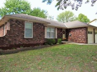 12734 Oakland Ave, Grandview, MO 64030