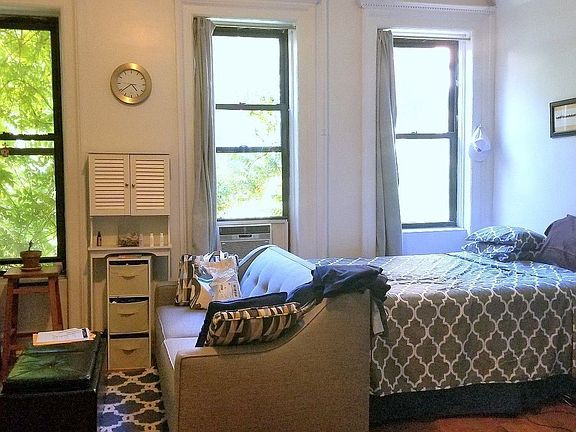 4th image of 238 W 101st St APT 3B