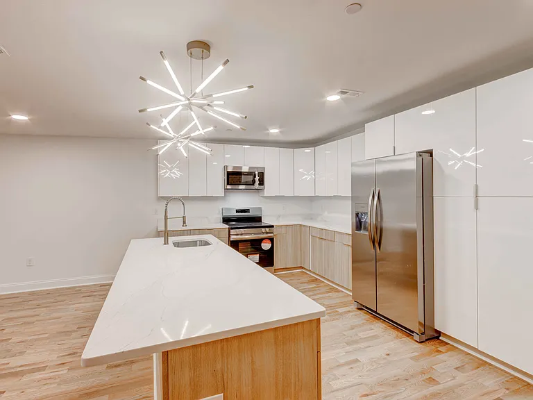 230 S Wolfe St #5 — Photo 6