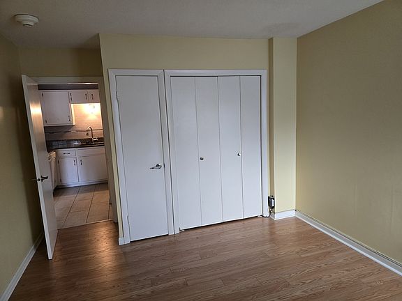 2nd image of 4430 Post Rd #D57