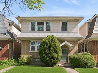 5322 W Carmen Ave, Chicago, IL 60630