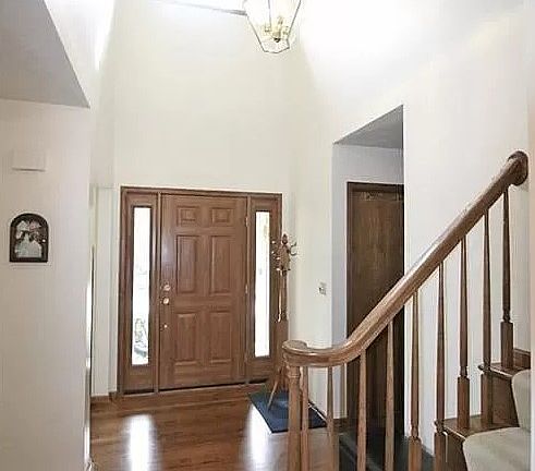 4th image of 4430 Eastwicke Blvd