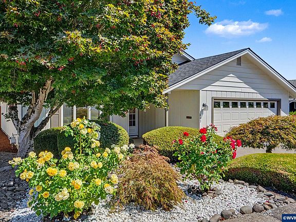 2nd image of 1643 Sunrise Cir NW