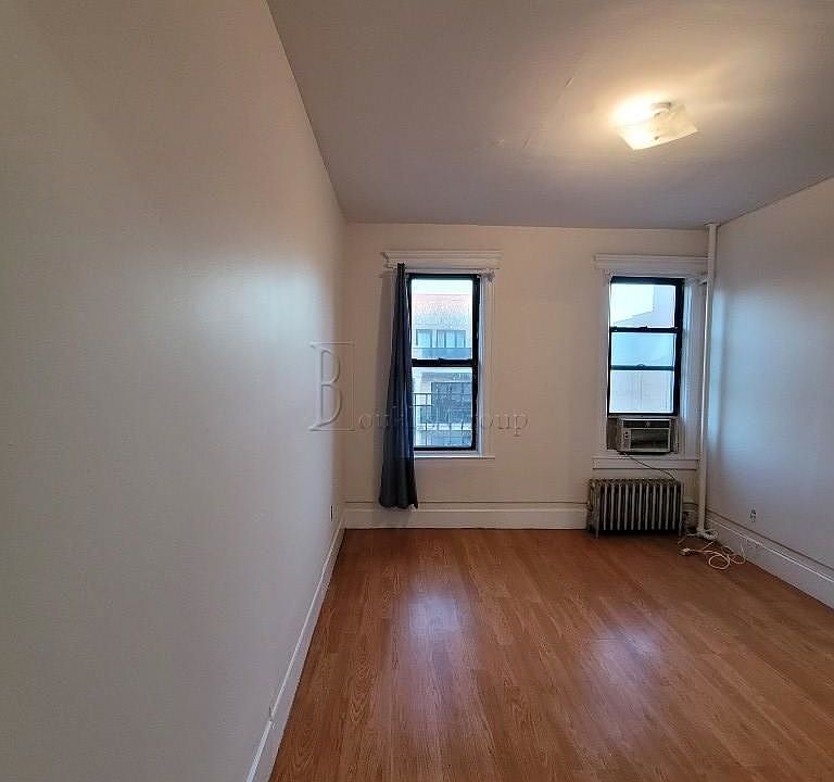 1st image of 30-40 32nd St #14
