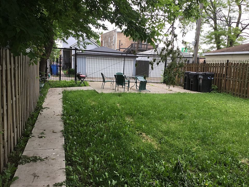 2nd image of 1215 N Parkside Ave