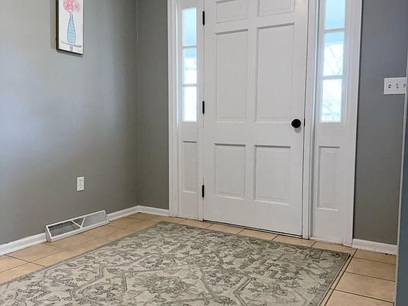 3rd image of 155 Orchard Ln