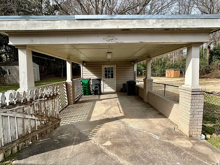 1721 Edgewater Dr — Photo 34
