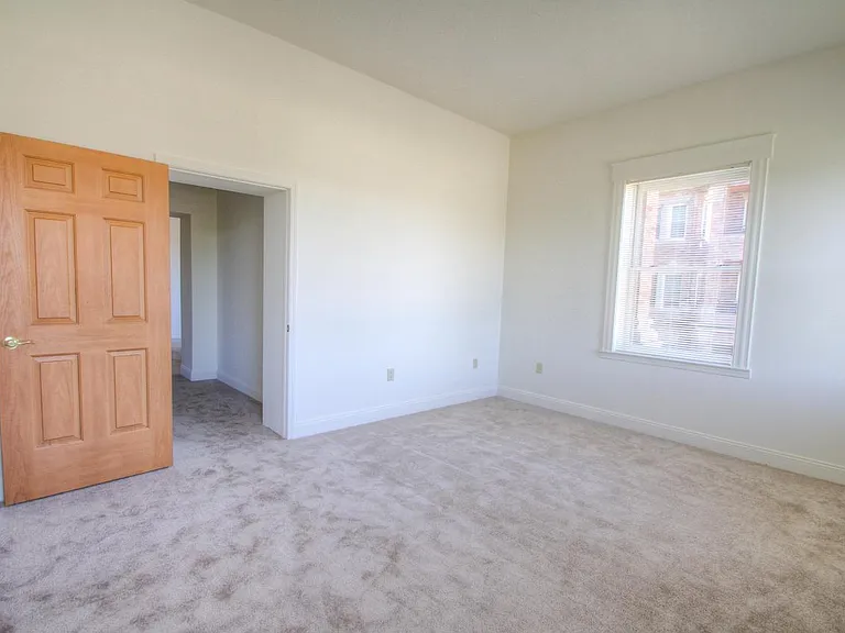 921 William H Taft Rd — Photo 12