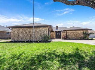 1106 N Kaufman Dr, Deer Park, TX 77536