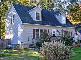 1728 Chesapeake Dr, Edgewater, MD 21037