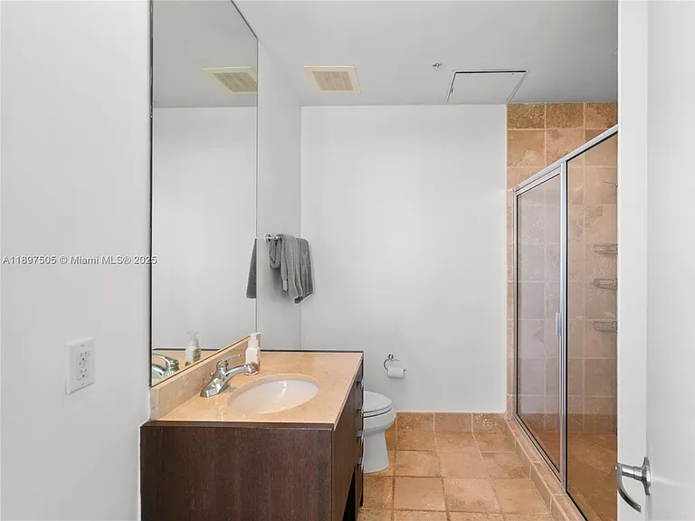 18201 Collins Ave #4209 — Photo 30