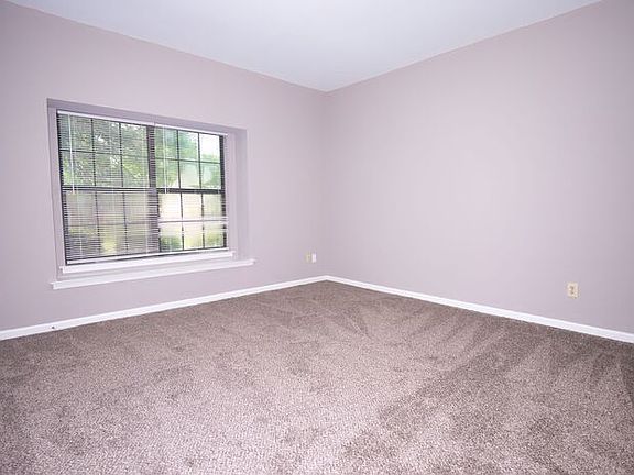 5th image of 6213 John Dunn Ct W