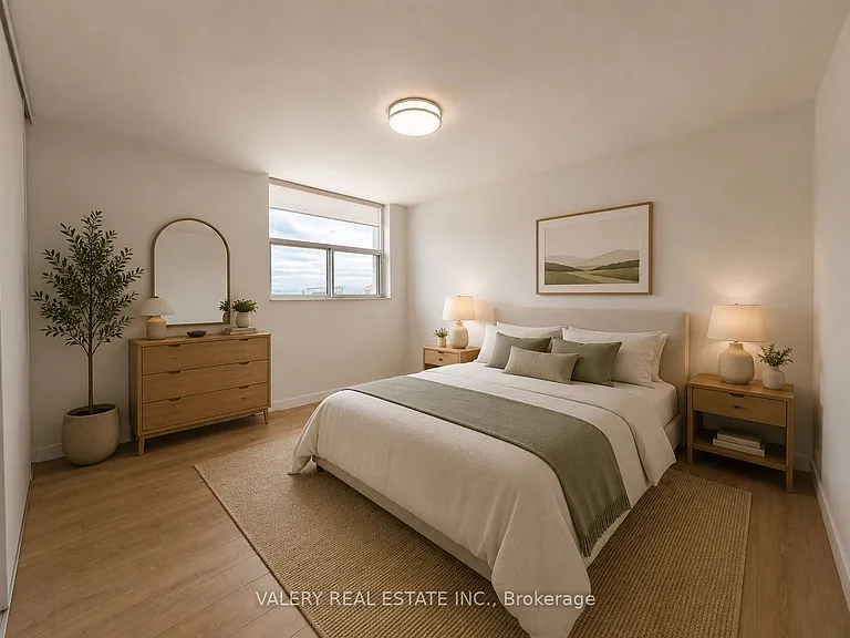 70 Park St E #1006 — Photo 5