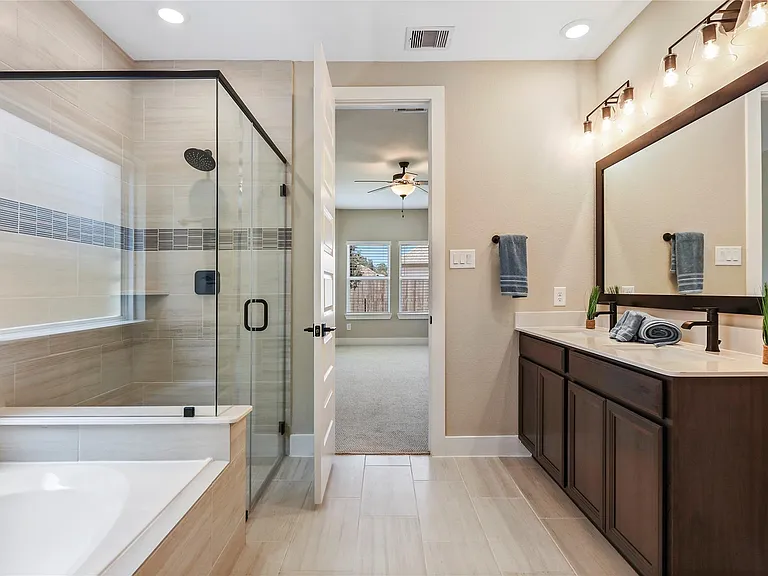 2013 Woodland Pine Ct — Photo 24