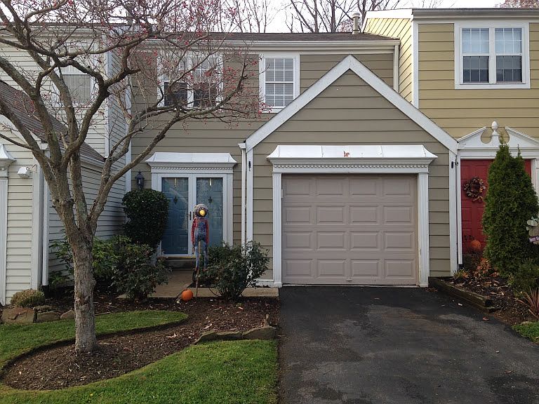Front Exterior, New Garage