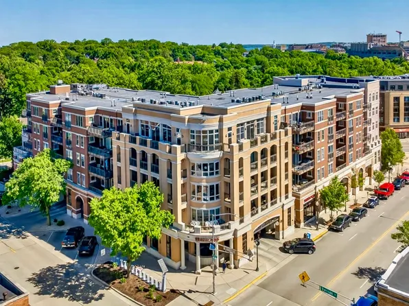 1802 Monroe St #401-02, Madison, WI 53711