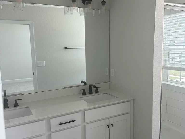 11561 Admirals Cove Dr — Photo 18