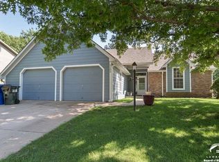 3105 W 29th St, Lawrence, KS 66047