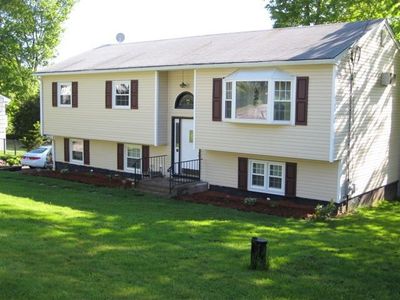 21 Manning St, New Fairfield, CT, 06812
