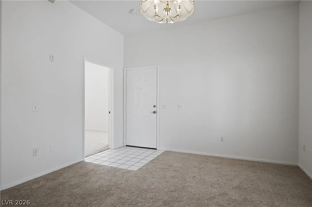 2 bed, 2.0 bath, 1053 sqft, $1,400 — Photo 2