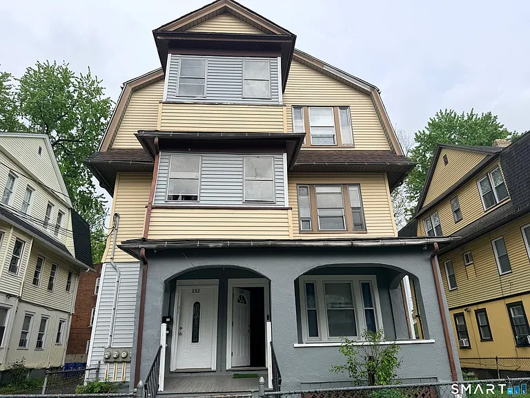 150 Adams St #1 — Photo 1
