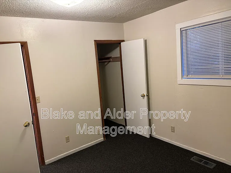 11632 SE Beckman Ave — Photo 8
