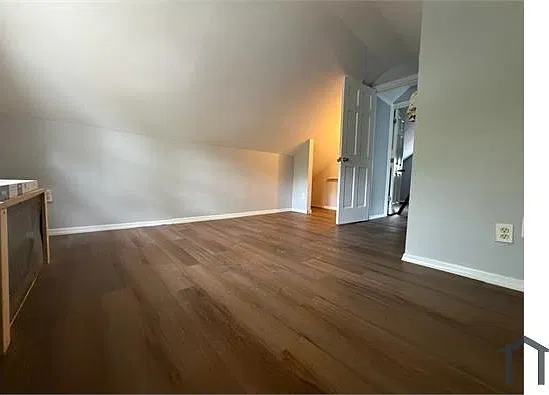 4 bed, $3,800 — Photo 3