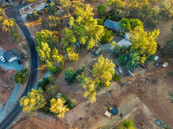 6783 Pollock Ct, Valley Springs, CA 95252