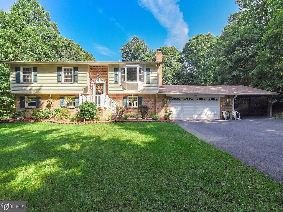 1st image of 36978 W Winston Dr