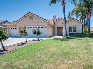 3121 Burgundy Rose St, Bakersfield, CA