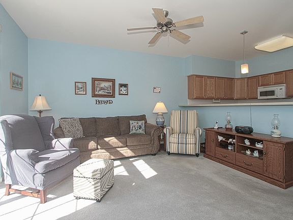 4th image of 3400 Wellington Ct Unit 307