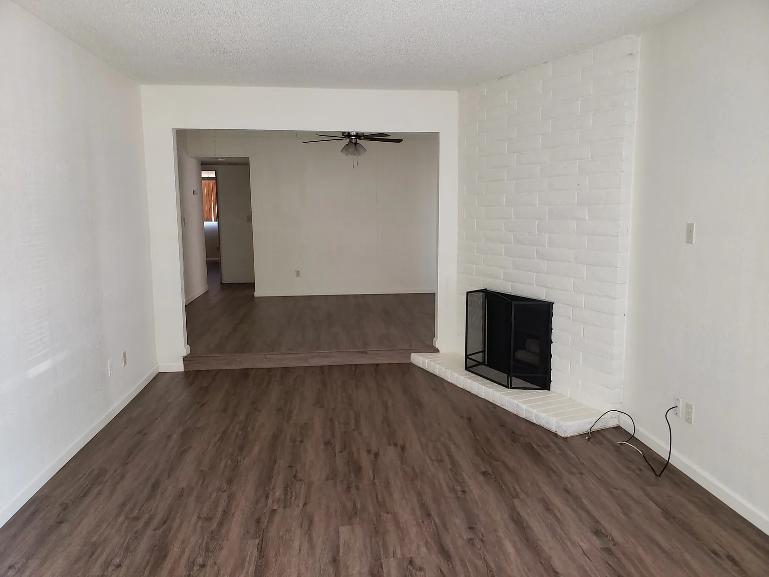 2 bed, 1100 sqft, $1,950 — Photo 2