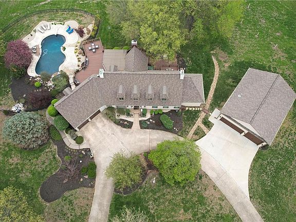 2nd image of 18001 Berryhill Dr