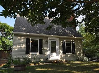 6355 Piney Ridge Dr, Sykesville, MD 21784