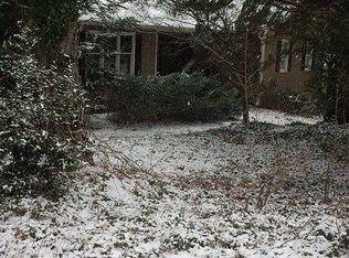 516 Merrie Rd, Raleigh, NC 27606