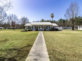 360 Joseph Cir, Glennville, GA 30427