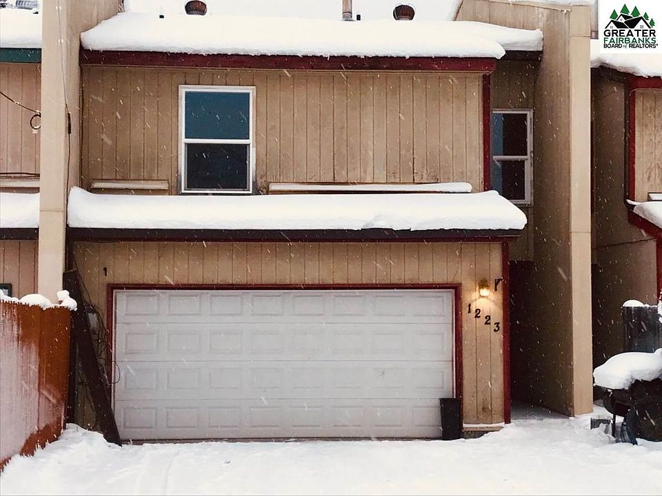 1st image of 1223 27th Ave