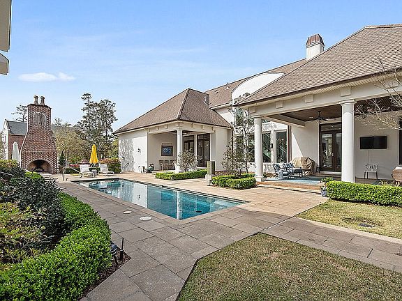 5th image of 111 Tranquility Dr