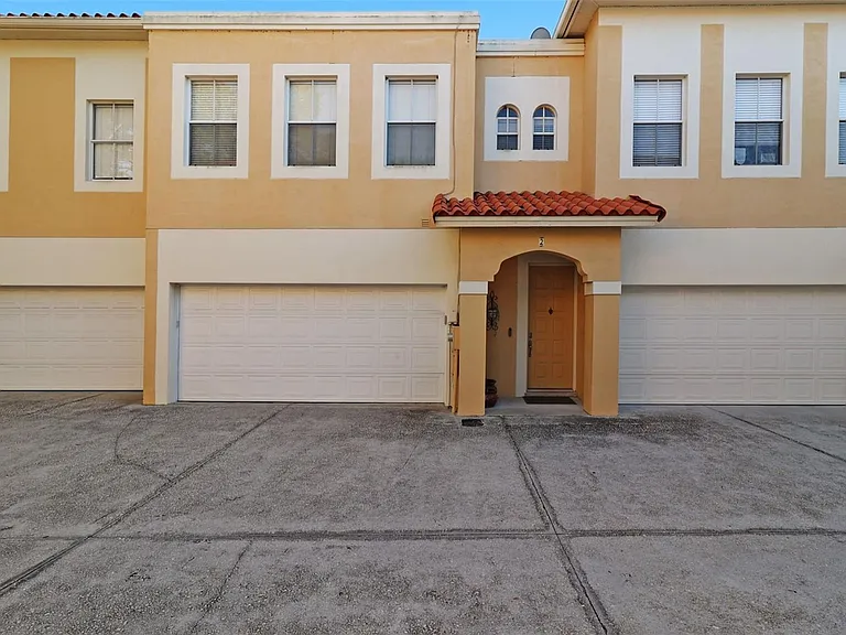 505 S Tampania Ave #2 — Photo 3