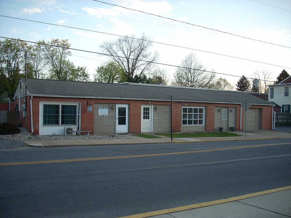 1st image of 28 E Willow St