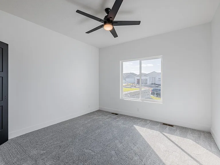8620 S 49th St — Photo 31