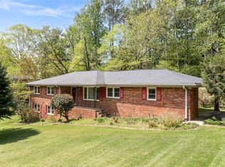 3911 Lindley Dr, Powder Springs, GA 30127