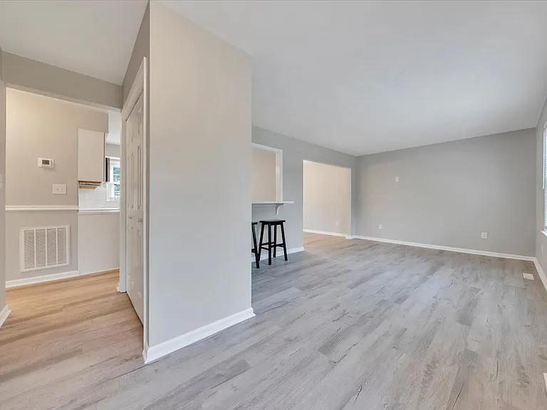 197 Apple Tree Rd — Photo 10