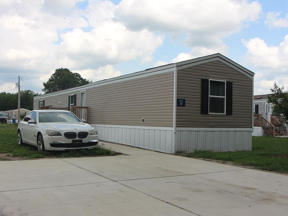 1st image of 895 Milan Ave