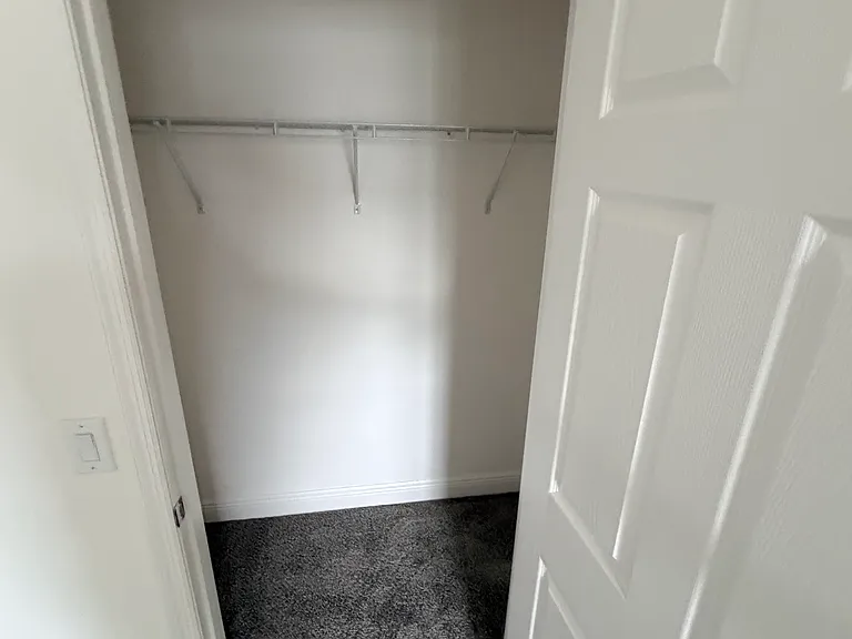 4925 Olivia Ct — Photo 42
