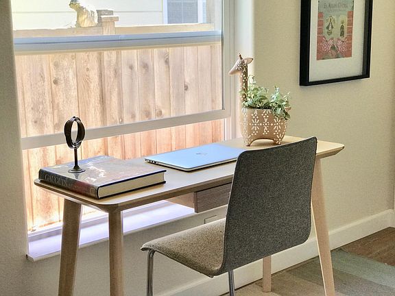 Office (of can be a second bedroom)
