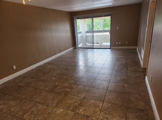 3825 E Camelback Rd #23, Phoenix, AZ 85018