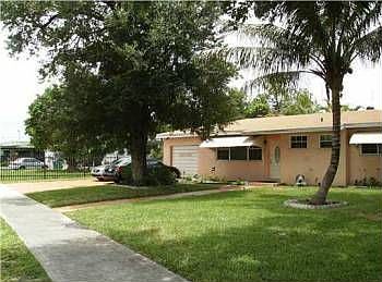 2nd image of 125 NW 198th St