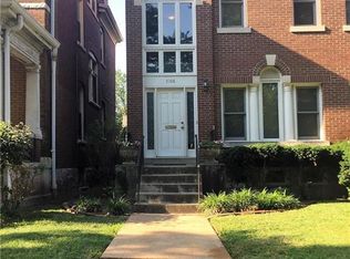 5106 Washington Pl, Saint Louis, MO 63108